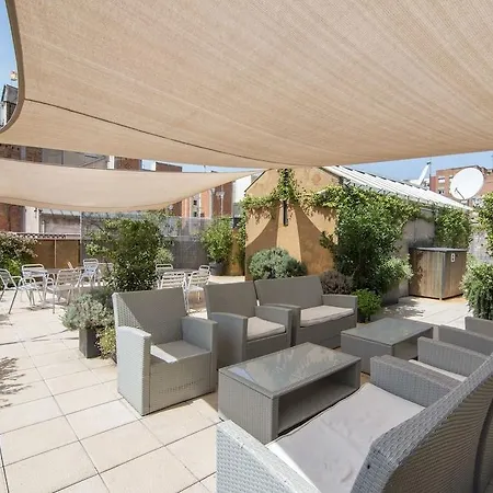 Happy People Sagrada Familia St Pau Apartamento Barcelona
