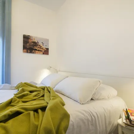 Apartment Happy People Gaudi Sant Pau Barcelona