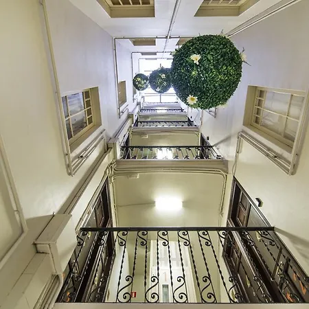 Apartment Happy People Gaudi Sant Pau Barcelona