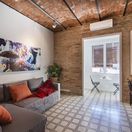 Apartment Happy People Gaudi Sant Pau Barcelona