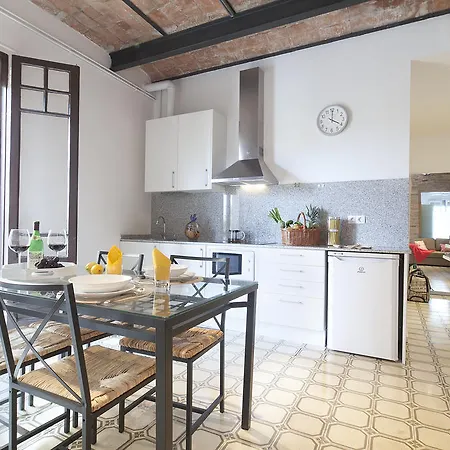 Apartment Happy People Gaudi Sant Pau Barcelona